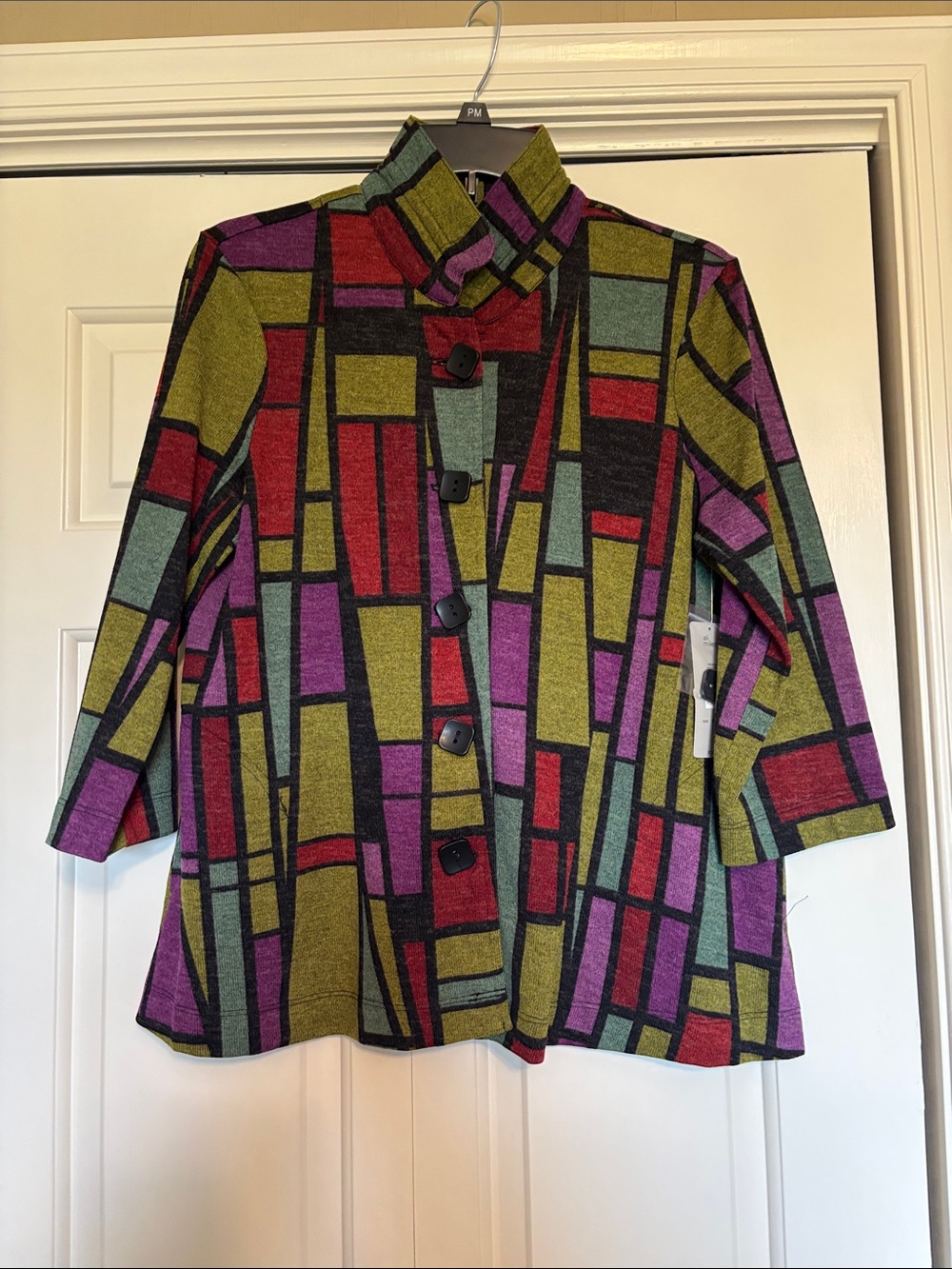 NWT Ali Miles Geometric Pattern Multicolor Petite Top